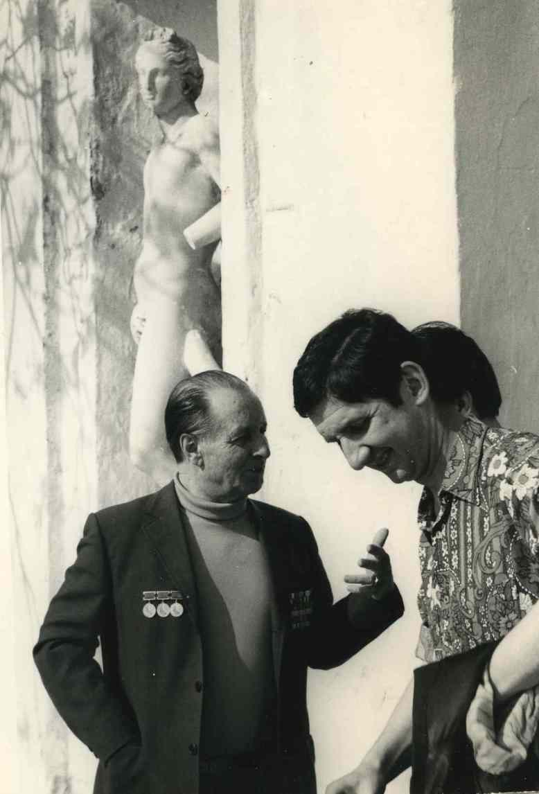 Экспонат #17. В Севастополе с Владиславом Микошей. 1974 год